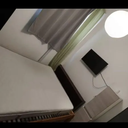 2 Bedroom Very *